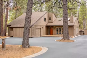 17745 Woodland Ln, Sunriver, OR 97707 - Photo 1