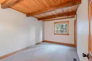 17745 Woodland Ln, Sunriver, OR 97707 - Photo 14