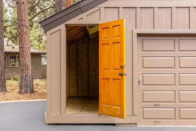 17745 Woodland Lane, Sunriver, OR 97707 - Photo 40