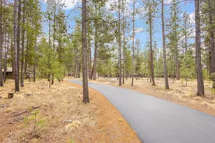 17745 Woodland Ln, Sunriver, OR 97707 - Photo 34
