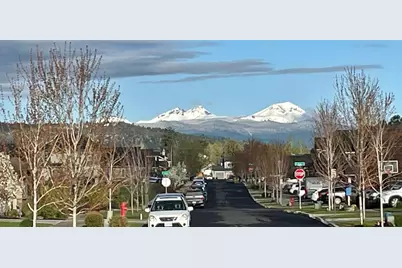 3137 NE Flagstone Avenue, Bend, OR 97701 - Photo 4