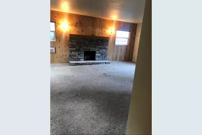 3251 Rogue River Highway, Grants Pass, OR 97527 - Photo 16