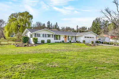 2331 Old Stage Road, Medford, OR 97502 - Photo 2