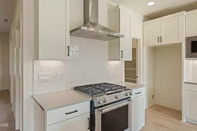 2177 SW 43rd Street #16, Redmond, OR 97756 - Photo 14