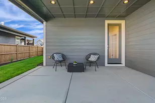 20509 SE Dorset Pl, Bend, OR 97702 - Photo 48