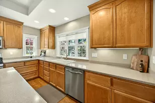 100 Nunan St, Jacksonville, OR 97530 - Photo 10