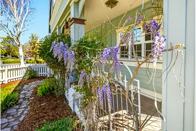 100 Nunan Street, Jacksonville, OR 97530 - Photo 30