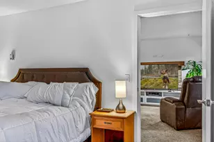 18575 SW Century, Bend, OR 97702 - Photo 12