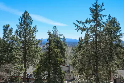 1821 NW Iowa Avenue, Bend, OR 97703 - Photo 42