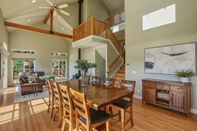 1821 NW Iowa Avenue, Bend, OR 97703 - Photo 10