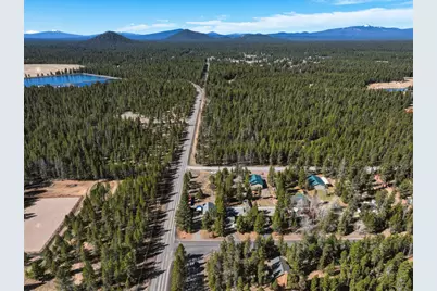 55601 Swan Road, Bend, OR 97707 - Photo 2