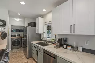 55601 Swan Rd, Bend, OR 97707 - Photo 12