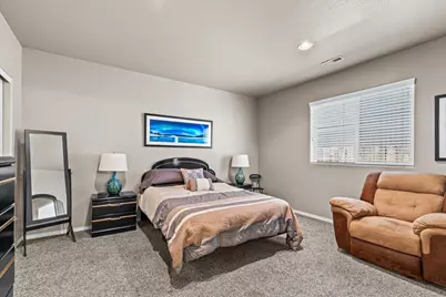 2264 College Way, Medford, OR 97504 - Photo 20