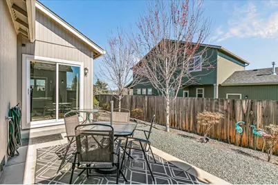 2264 College Way, Medford, OR 97504 - Photo 22