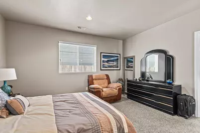 2264 College Way, Medford, OR 97504 - Photo 16