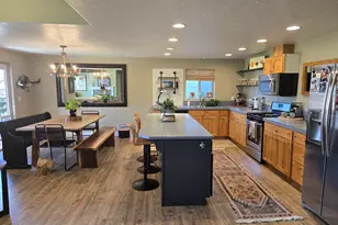 2845 SW 31st St, Redmond, OR 97756 - Photo 10