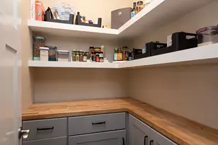 1572 NW Kingwood Ave, Redmond, OR 97756 - Photo 12