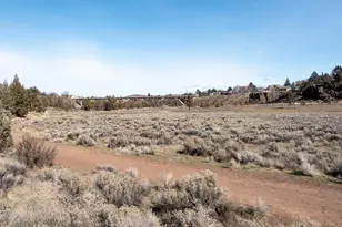 1572 NW Kingwood Ave, Redmond, OR 97756 - Photo 36