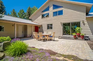 55635 Gatehouse Ln, Bend, OR 97707 - Photo 48