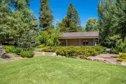55635 Gatehouse Lane, Bend, OR 97707 - Photo 38