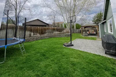 1071 NE Ne Locksley Drive, Bend, OR 97701 - Photo 20