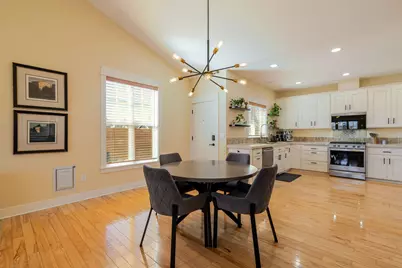 1833 NW Larch Avenue, Redmond, OR 97756 - Photo 18