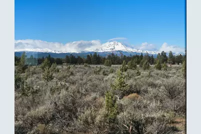 67135 Harrington Loop Road, Bend, OR 97703 - Photo 12