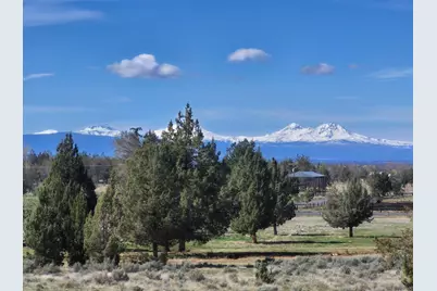 3660 SW Parrish Lane, Powell Butte, OR 97753 - Photo 2