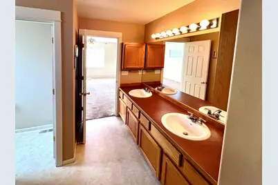 1634 NW Teak Avenue, Redmond, OR 97756 - Photo 18