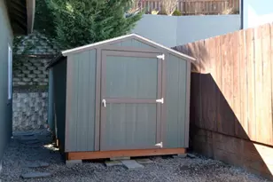 915 NW Bishop St, Grants Pass, OR 97526 - Photo 36