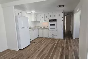 5442 Shasta Way, Klamath Falls, OR 97603 - Photo 16