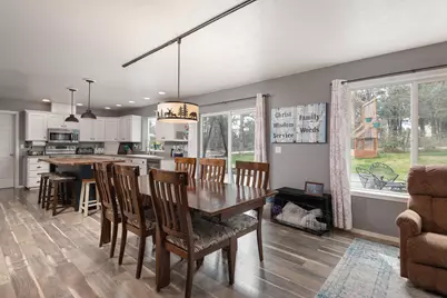 905 SW Burns Lane, Madras, OR 97741 - Photo 10