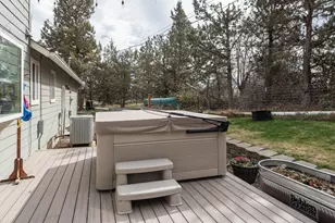 905 SW Burns Ln, Madras, OR 97741 - Photo 16