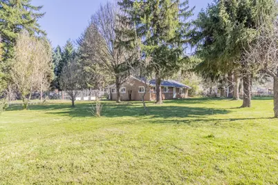 259 Laureldale Lane, Grants Pass, OR 97527 - Photo 38