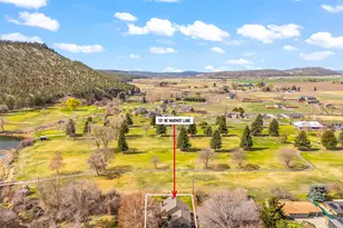 101 NE Marmot Ln, Prineville, OR 97754 - Photo 2