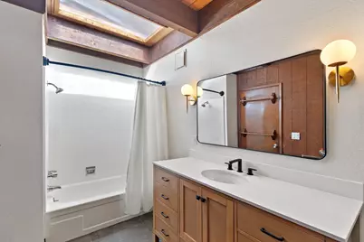 1440 NE 10th Street, Grants Pass, OR 97526 - Photo 22