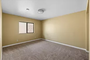 872 Scott Dr, Grants Pass, OR 97527 - Photo 32