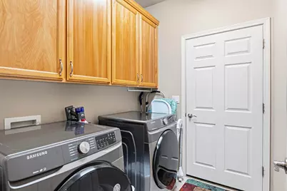 8433 Forest Ridge Loop, Redmond, OR 97756 - Photo 30