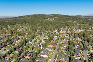 2954 NW Wild Meadow Dr, Bend, OR 97703 - Photo 14