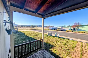 4826 Douglas Ave, Klamath Falls, OR 97601 - Photo 8