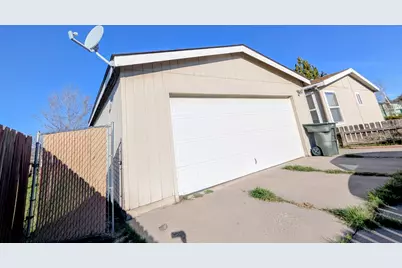 4826 Douglas Avenue, Klamath Falls, OR 97601 - Photo 4