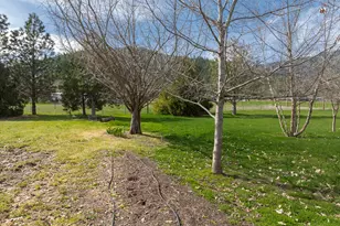 15902 Water Gap Rd, Williams, OR 97544 - Photo 52