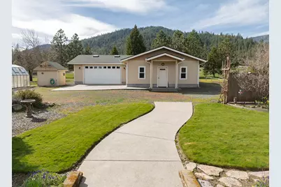 15902 Water Gap Road, Williams, OR 97544 - Photo 32