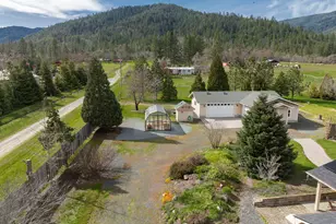 15902 Water Gap Rd, Williams, OR 97544 - Photo 62