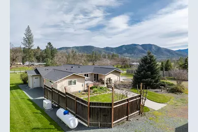 15902 Water Gap Road, Williams, OR 97544 - Photo 58