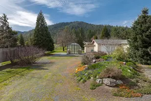 15902 Water Gap Rd, Williams, OR 97544 - Photo 44