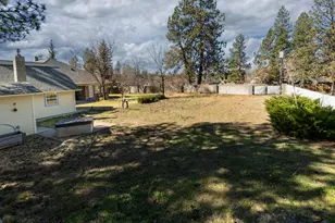 19610 Poplar St, Bend, OR 97702 - Photo 4