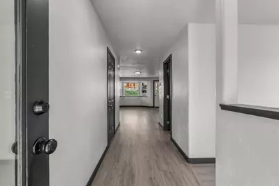 695 NE 8th Street, Prineville, OR 97754 - Photo 6