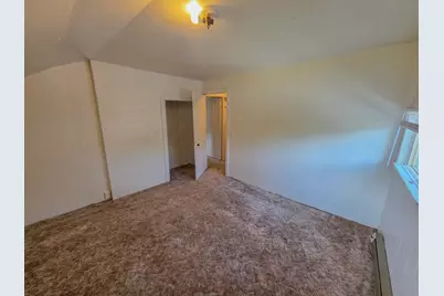814 NW C Street, Grants Pass, OR 97526 - Photo 18
