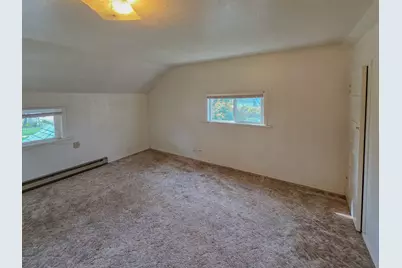 814 NW C Street, Grants Pass, OR 97526 - Photo 16